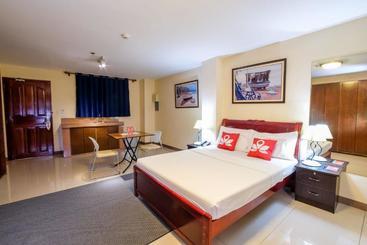 בית מלון כפרי Zen Rooms Mabini Ermita
