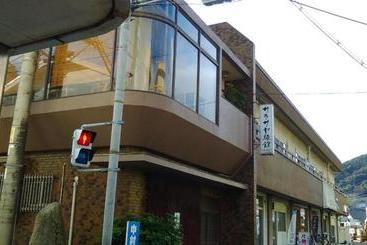 Sarasaya Ryokan