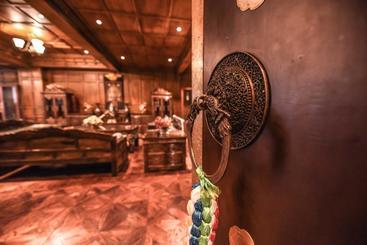 هاستل Shangrila Nan Ka Ming Dian Inn