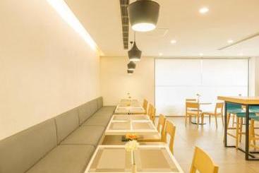 Hanting Hotel Shenyang Convension And Exhibition Center