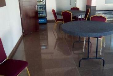 هتل Lalitha Inn
