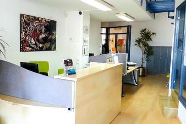 هاستل Apartaments Turístics Residencia Vila Nova