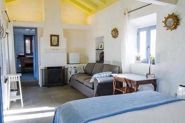 تختخواب و صبحانه Rancho Del Inglés