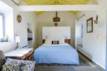 تختخواب و صبحانه Rancho Del Inglés
