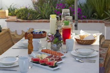 تختخواب و صبحانه Rancho Del Inglés
