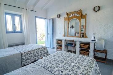 تختخواب و صبحانه Rancho Del Inglés