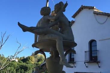 تختخواب و صبحانه Rancho Del Inglés