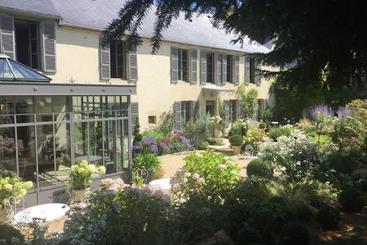 تختخواب و صبحانه Villa Cambette