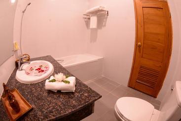 هتل Dormitory @ Westay Bagan Lotus