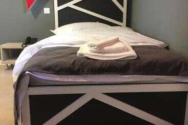 Net Hotel Pitesti