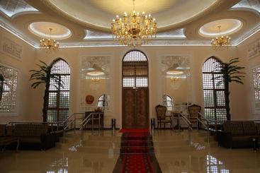 هتل Qibla Tozabog