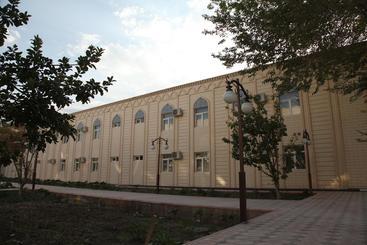 هتل Qibla Tozabog
