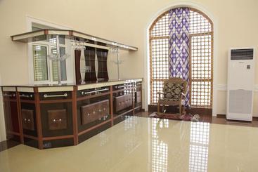 هتل Qibla Tozabog