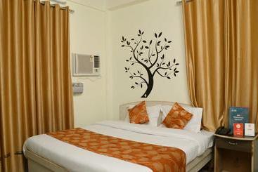 هتل Oyo Room Nims Kukas