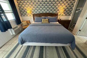 מוטל Boardwalk Beach Inn