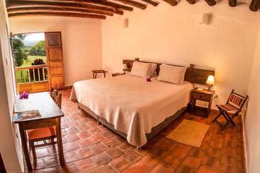 هتل Hacienda Macedonia