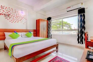 酒店 Treebo Atithi Comforts, 1 Km From Nisargadhama Forest