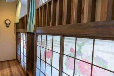 هاستل Maisan Chi Guesthouse & Cafe