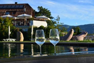 تختخواب و صبحانه Ebnerhof