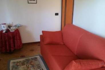 تختخواب و صبحانه San Giorgio Lazise