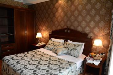 هتل Club Rose Bay