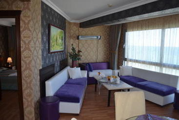هتل Club Rose Bay