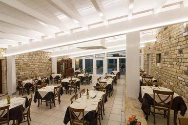 هتل Ristorante Solelago