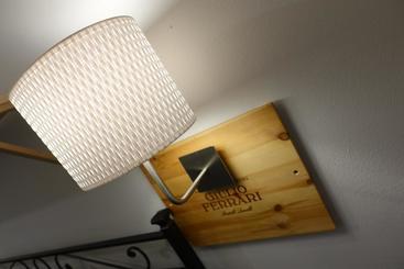 تختخواب و صبحانه Rooms Maison 3 Magnoni