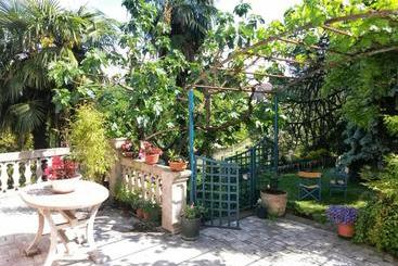 B&b Fa Babòia