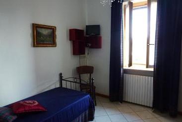 تختخواب و صبحانه Alle Porte Di Asti