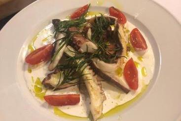 تختخواب و صبحانه Locanda Al Cappello