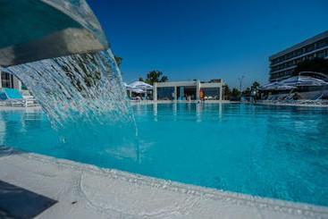 هتل Turquoise All Inclusive
