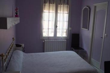 هتل Hôtel Les Mimosas