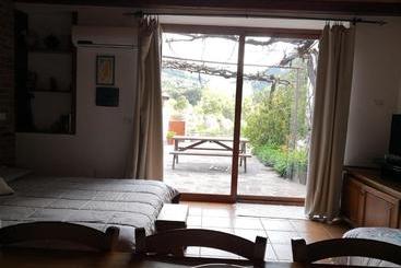 تختخواب و صبحانه Villa Maria