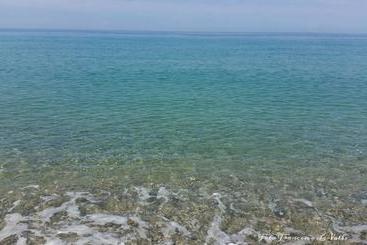 تختخواب و صبحانه Rosa Di Mare