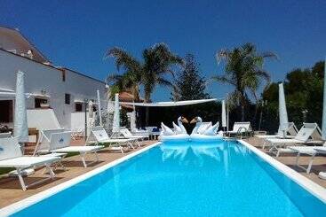 تختخواب و صبحانه Villa Blanche Dimora Di Charme