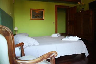 B&b44