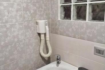 تختخواب و صبحانه Casa Dei Mombri