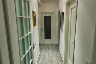 تختخواب و صبحانه Casa Di Amici