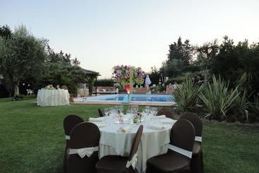 Villa Zagara Luxury Bed And Breakfast
