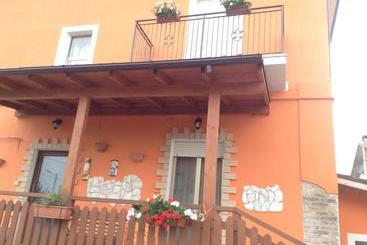 تختخواب و صبحانه Il Casale Del Nonno Bed&breakfast