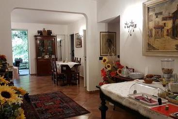 B&b Ulivi Di Castello