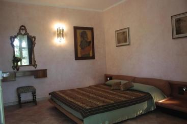 B&b Ulivi Di Castello