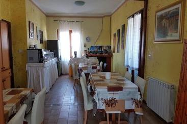 B&b Fantar House