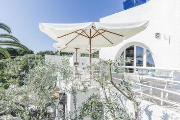 تختخواب و صبحانه Villa Vignola
