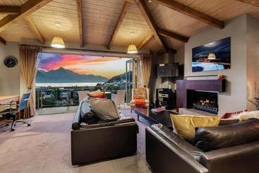 Chambers City Centre Penthouse