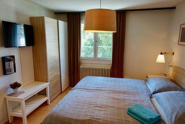 Hotel Bedhub - Swisslodge Arbon
