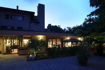 酒店 Ristorante Fatur