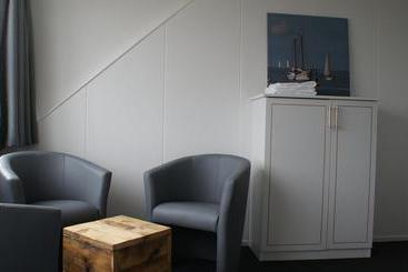 Bed And Breakfast De Zeehoeve