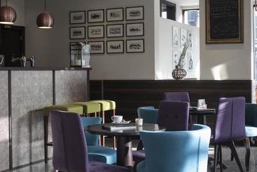 هتل Antwerp Inn